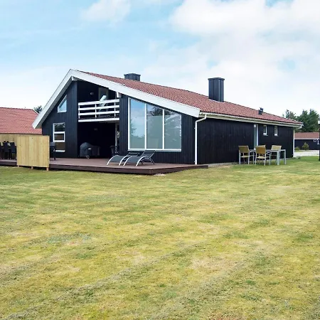 10 Person Holiday In Thisted