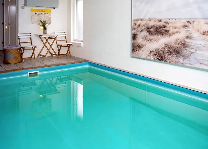 10 Person Holiday In Thisted *
